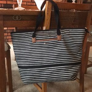 Stella & Dot Daytripper - Black/Cream